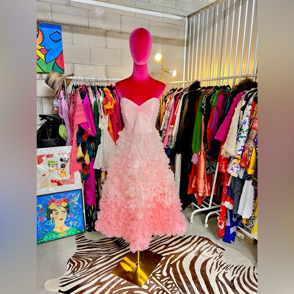 Marchesa Notte tea length pink ombré gown. New with tags size 8
